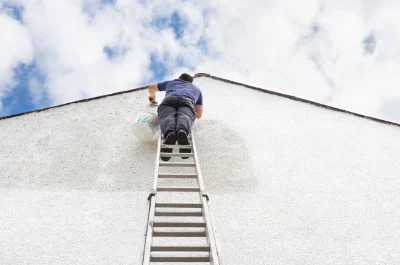 Peinture extérieure à la Sure en Chartreuse — façades et ravalement